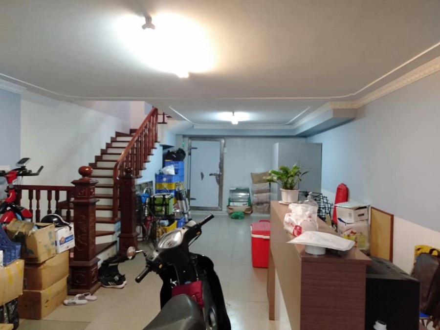 Bán nhà Tô Vĩnh Diện 4,3 tỷ/40m2 phân lô quân đội, 10m ra phố, ngõ nông, ở sướng. Thanh Xuân