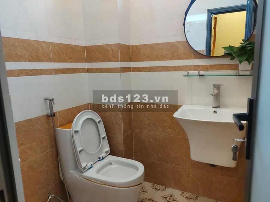 Bán gấp 75m2. Lô góc 2 mặt Phan Huy Ích.P15 Q. Tân Bình 6 tỷ 6