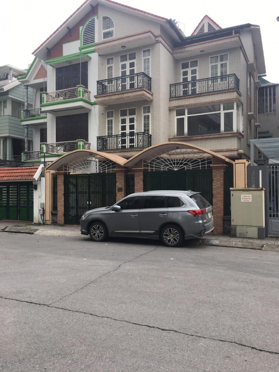 Biệt thự song lập Khu VIP Nguyễn Trãi Hà Đông dt 180m2 x4T Gara ô tô