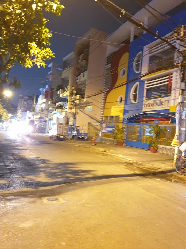 Bán nhà 155m2 mặt tiền 7m Lê Thị Bạch Cát Quận 11 20 tỷ