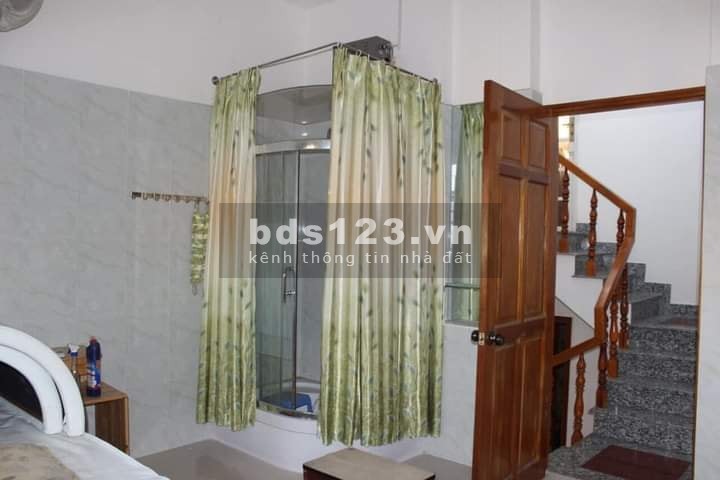 Xe tải tránh- khu biệt phủ 5 tầng- ngang 5m-tiện đi sân bay