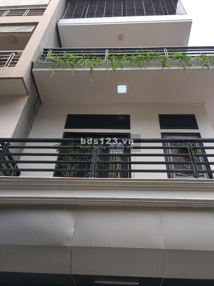  BÁN NHÀ NGUYỄN VĂN CỪ- LONG BIÊN 4 TẦNG, 47M2,7 CHỖ TRÁNH NHAU, KD RẺ.