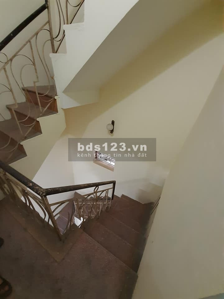 Không Có Nhà Thứ 2 Kim Ngưu Lô Góc DT54m 4Tầng giá 3,2 tỷ