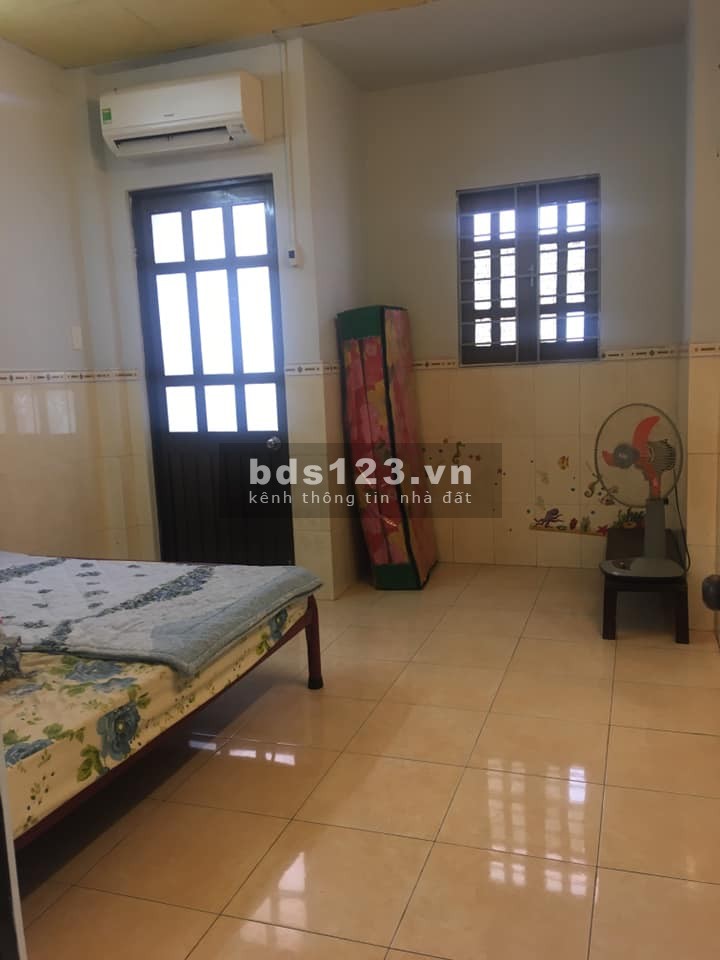 Bán Nhà Quận 6 hẽm xe tải nhà đẹp vào ở ngay – Gía 6.6 Tỷ