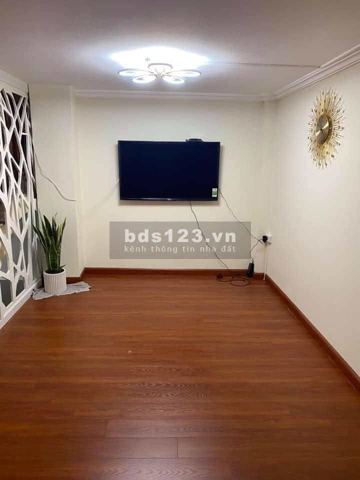 Bán nhà mới Khương Đình 30m2, giá 3 tỷ, 5 tầng full nội thất về ở ngay