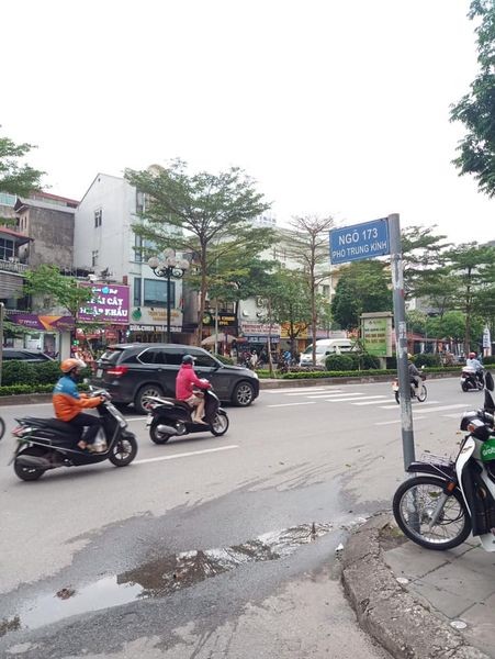 Đất phân lô Trung Kính, cách mặt phố 50m, 3 thoáng, DT 62m cực hợp xây CCMN, Nhỉnh 5 tỷ