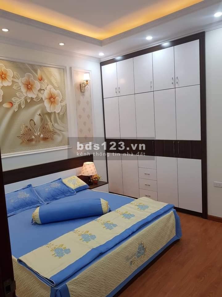 BÁN NHÀ BẮC LINH ĐÀM NHÀ MỚI ĐẸP NGÕ NÔNG, NỘI THẤT ĐẸP 40M*5T, NHỈNH 3 TỶ