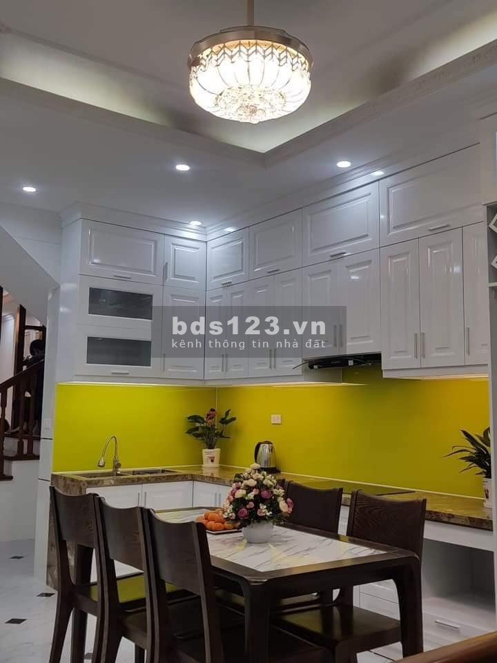 BÁN NHÀ BẮC LINH ĐÀM NHÀ MỚI ĐẸP NGÕ NÔNG, NỘI THẤT ĐẸP 40M*5T, NHỈNH 3 TỶ