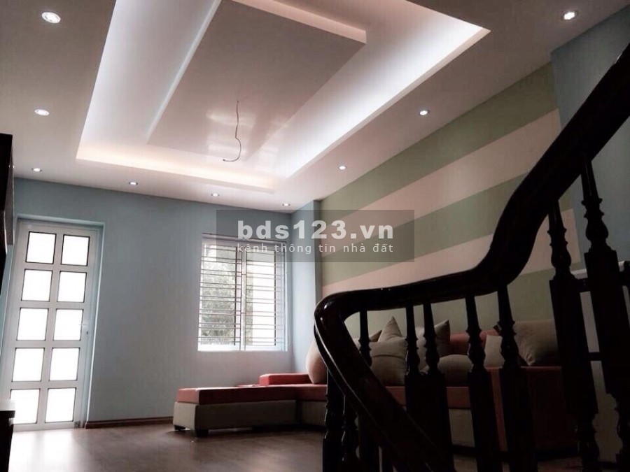 Bán gấp nhà phố Kim Đồng, Hoàng Mai phân lô, ô tô tránh, vỉa hè KD 56mx5T, 8 tỷ