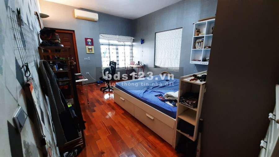 Nhà 4 tầng HXH Hoàng Hoa Thám Bình Thạnh giá 9.35 tỷ TL.