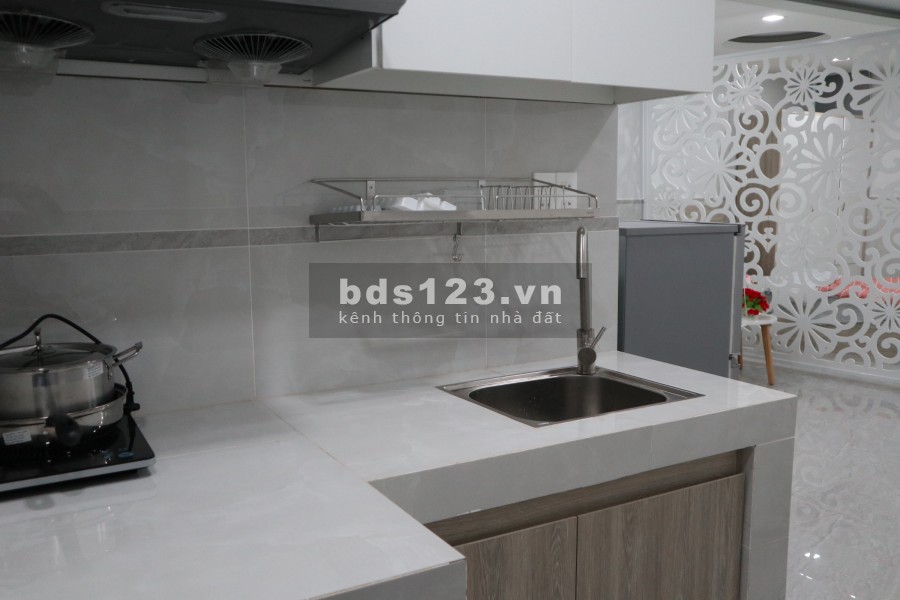 Căn hộ dịch vụ, đủ nội thất, Lê Văn Lương, Quận 7 giá chỉ 5tr/tháng