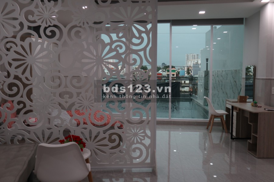 Căn hộ dịch vụ, đủ nội thất, Lê Văn Lương, Quận 7 giá chỉ 5tr/tháng