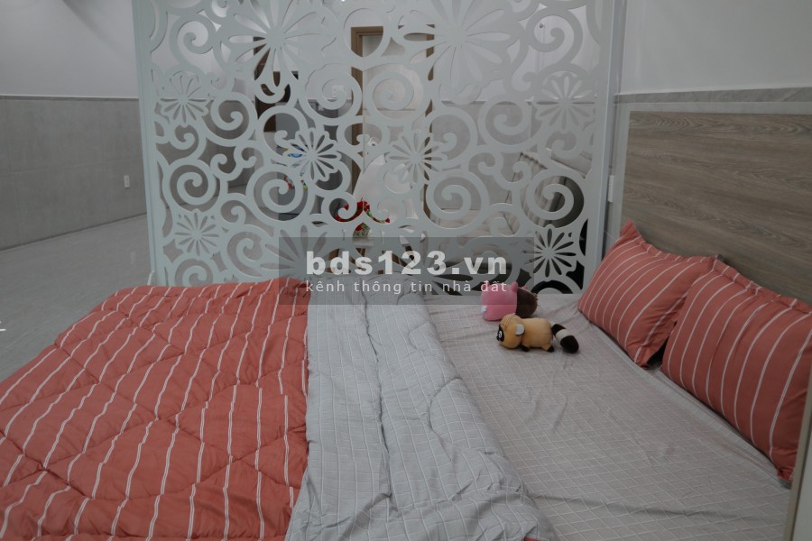 Căn hộ dịch vụ, đủ nội thất, Lê Văn Lương, Quận 7 giá chỉ 5tr/tháng