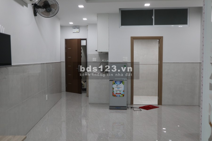Căn hộ dịch vụ, đủ nội thất, Lê Văn Lương, Quận 7 giá chỉ 5tr/tháng