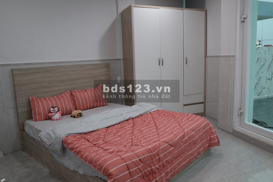 Căn hộ dịch vụ, đủ nội thất, Lê Văn Lương, Quận 7 giá chỉ 5tr/tháng