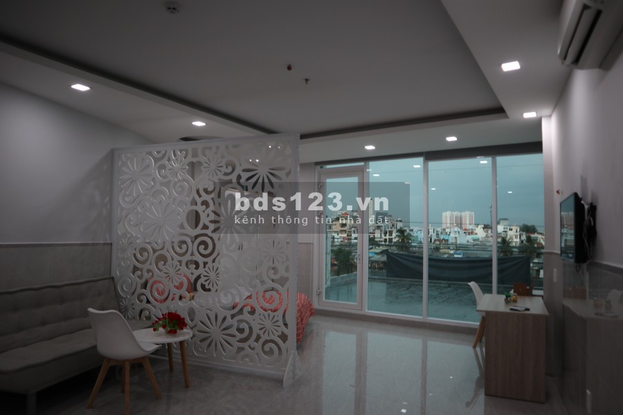 Căn hộ dịch vụ, đủ nội thất, Lê Văn Lương, Quận 7 giá chỉ 5tr/tháng
