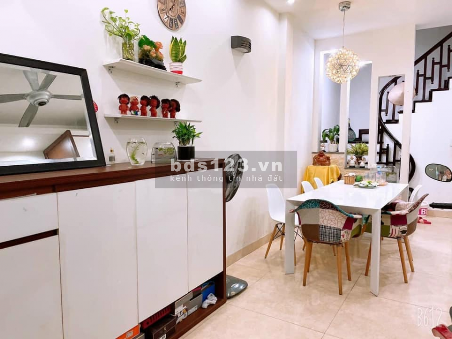 Chủ cực thiện chí bán căn nhà 5 tầng Xã Đàn Đống Đa Tiện ích đầy đủ