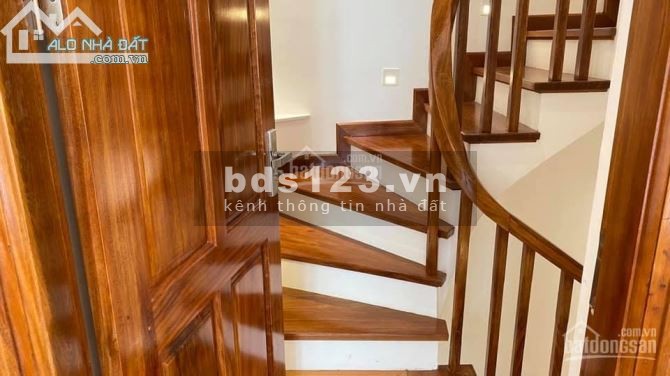 Bán nhà Phương canh, 48m2*4Tầng, mặt phố kinh doanh, Ô tô đỗ cửa, giá 3tỷ7.