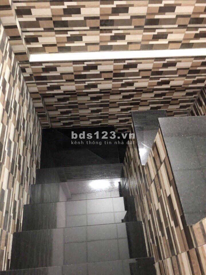 Bán nhà H4m PHÚ THỌ HÒA DT4x8m 1 Lầu đẹp Giá 3,6 tỷ TL