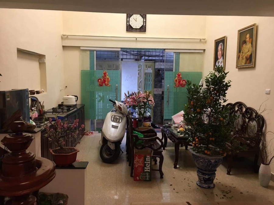 Nhà đẹp sổ hoa hậu Đống Đa Khu Phố Chợ Khâm Thiên 42m 4 tầng mặt tiền 5m giá chào 3 tỷ +