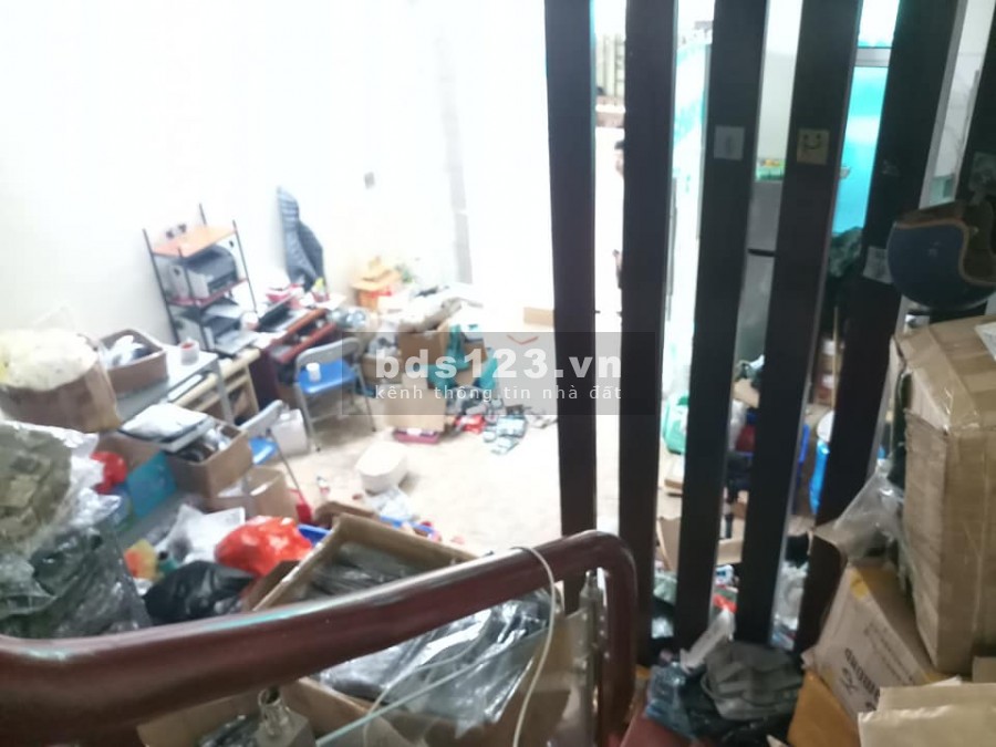 Bán nhà, ÔTÔ đỗ cửa, Cầu Diễn, 52m2, 5 tầng, giá nhỉnh hơn 3 tỷ một chút