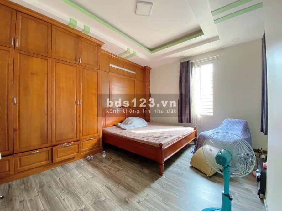 Nhà 5 tầng, đường Đồng Đen xe hơi tránh, Tân Bình. 8,3 tỷ