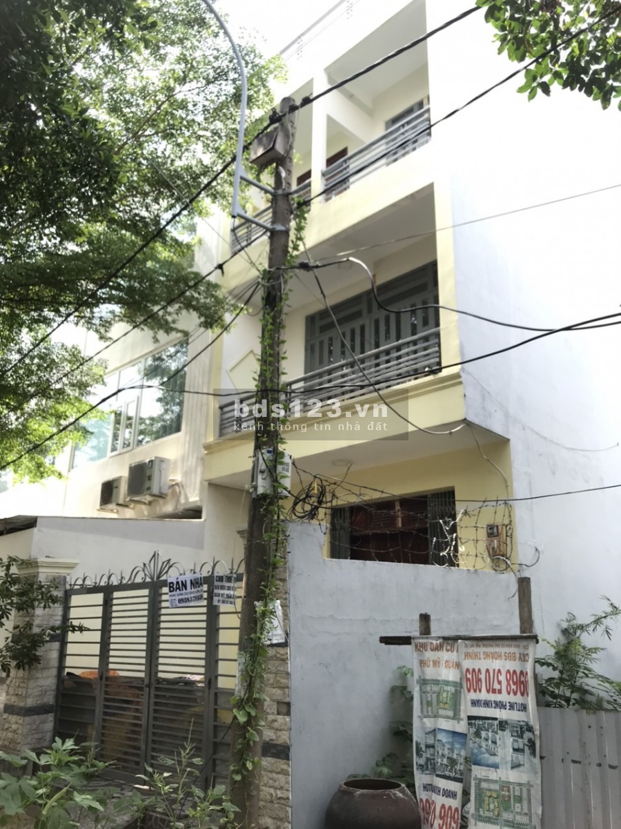 Chính chủ bán gấp nhà phố 1 trệt 3 lầu cực đẹp ngay KDC Phú Mỹ P Phú Mỹ Q7