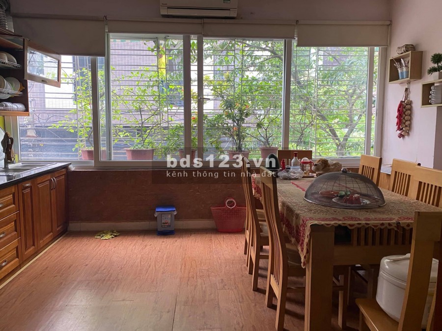 Bán nhà, ÔTÔ đỗ cửa, Cầu Diễn, 52m2, 5 tầng, giá nhỉnh hơn 3 tỷ một chút