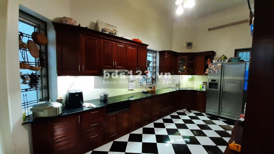 Nhà 4 tầng HXH Hoàng Hoa Thám Bình Thạnh giá 9.35 tỷ TL.