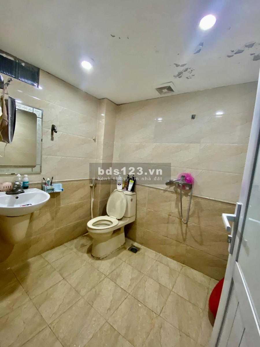 Bán nhà Đại La,Trung Tâm Thành Phố,Vừa ở vừa kinh doanh 82m2 giá 6.5 tỷ