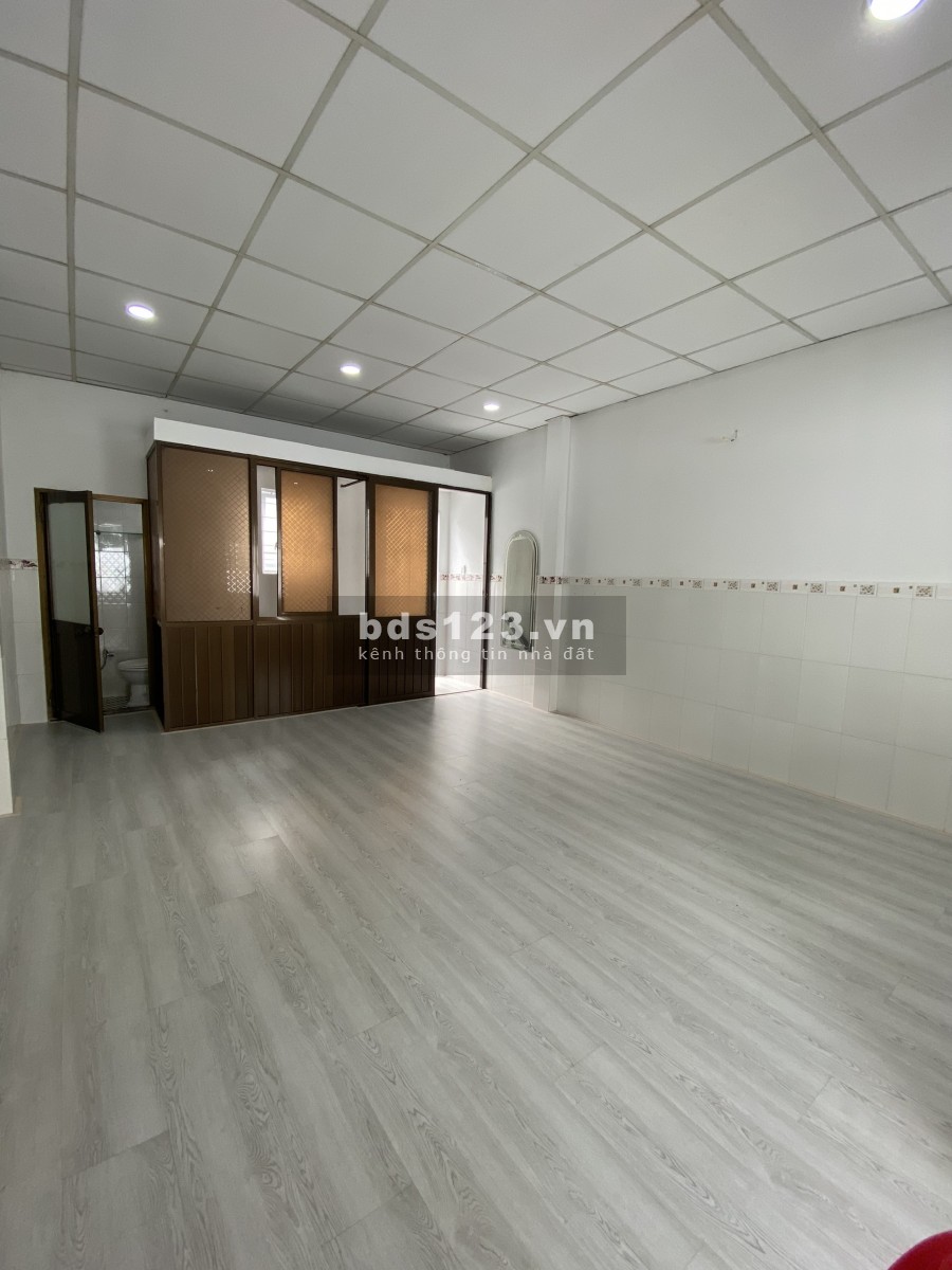 GÒ VẤP, BÁN NHÀ, HẺM XE HƠI, PHƯỜNG 9, DT 34m2, CHỈ 3.65 TỶ