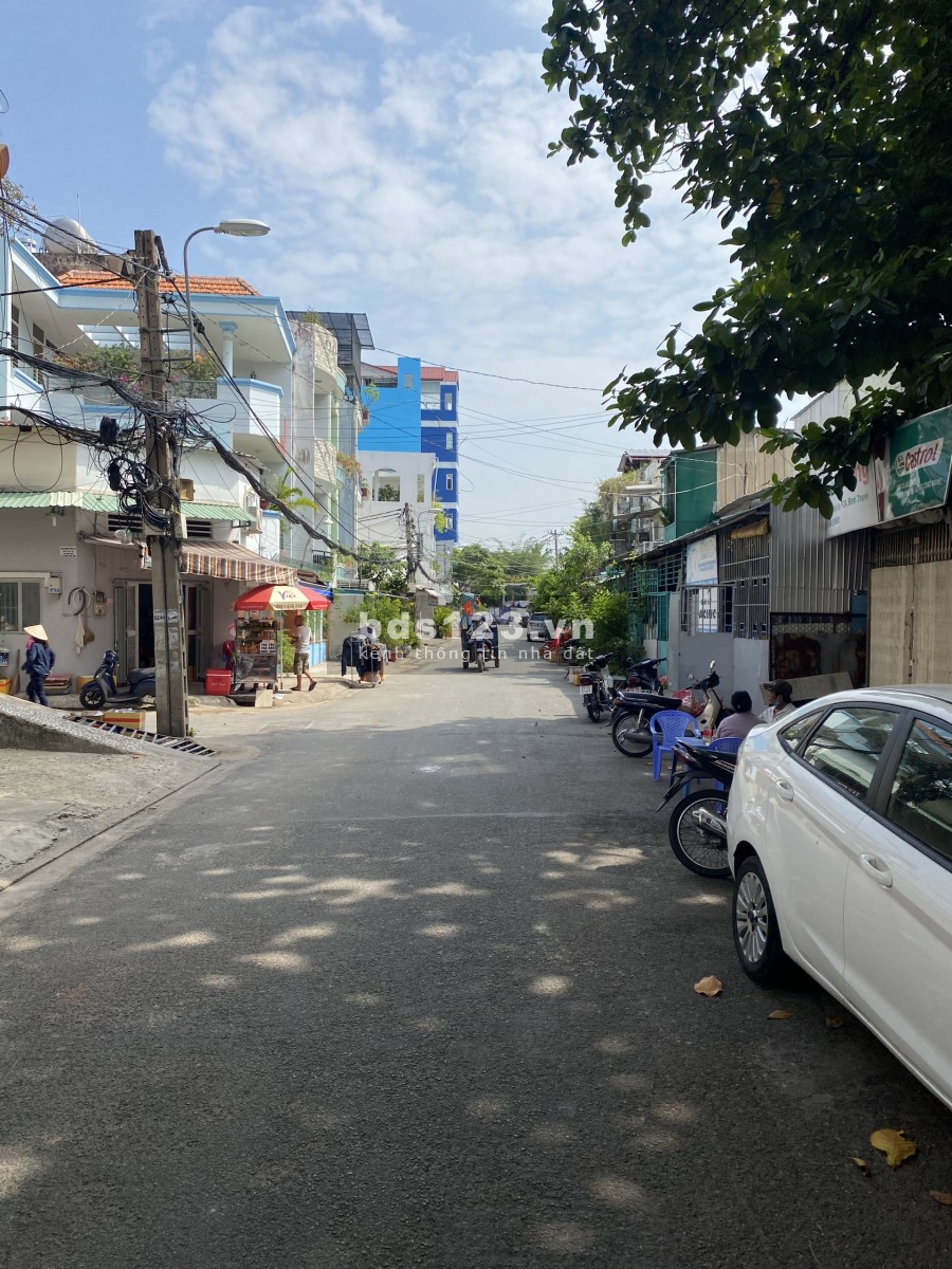 Nhà HXT Bùi Đình Túy 4x15 Trệt Lầu 3P Giá 15Tr/th