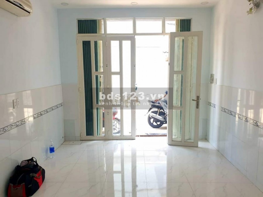 Cần Bán Nhà hương lộ11, hưng long, Bình Chánh, Tp HCM
