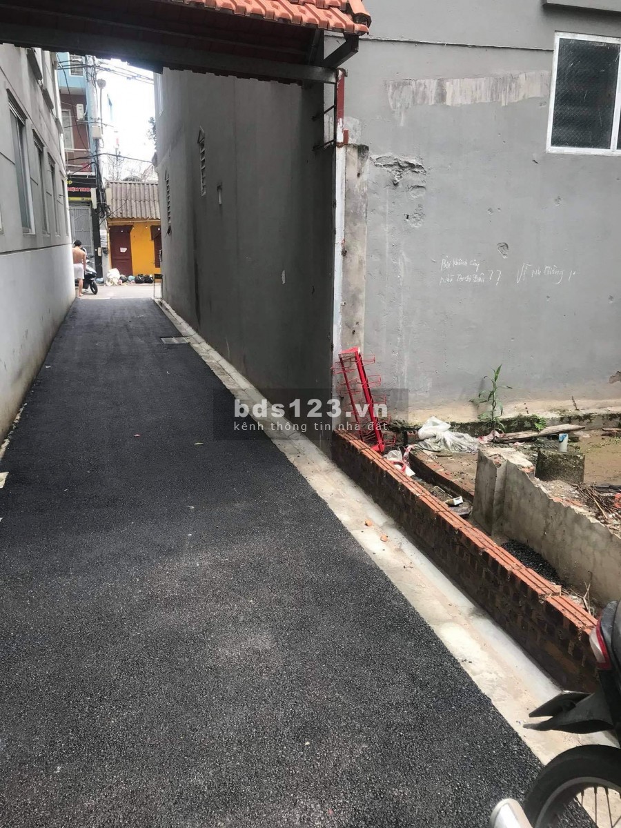 Cần bán nhanh 46m2 đất An Đào, Trâu Quỳ oto 7 chỗ vào giá 2.2 tỷ. LH 0983253436
