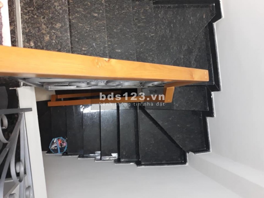 Bán Nhà Hẻm Đường Võ Thị Sáu, Quận 3, Tặng Full Nội Thất Giá Rẻ