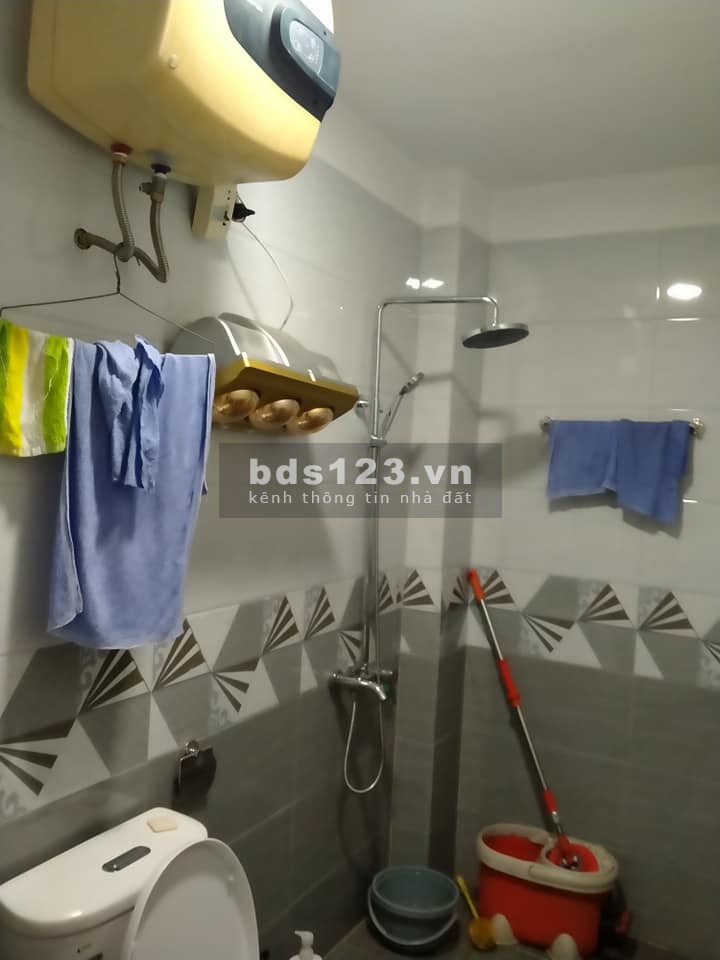 BÁN GẤP! BÁN NHÀ RIÊNG KIM GIANG THANH TRÌ GIÁ RẺ GẦN 37m2 NHỈNH 4 tỷ KIÊN CỐ GẦN Ô TÔ