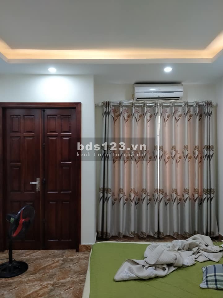 BÁN GẤP! BÁN NHÀ RIÊNG KIM GIANG THANH TRÌ GIÁ RẺ GẦN 37m2 NHỈNH 4 tỷ KIÊN CỐ GẦN Ô TÔ