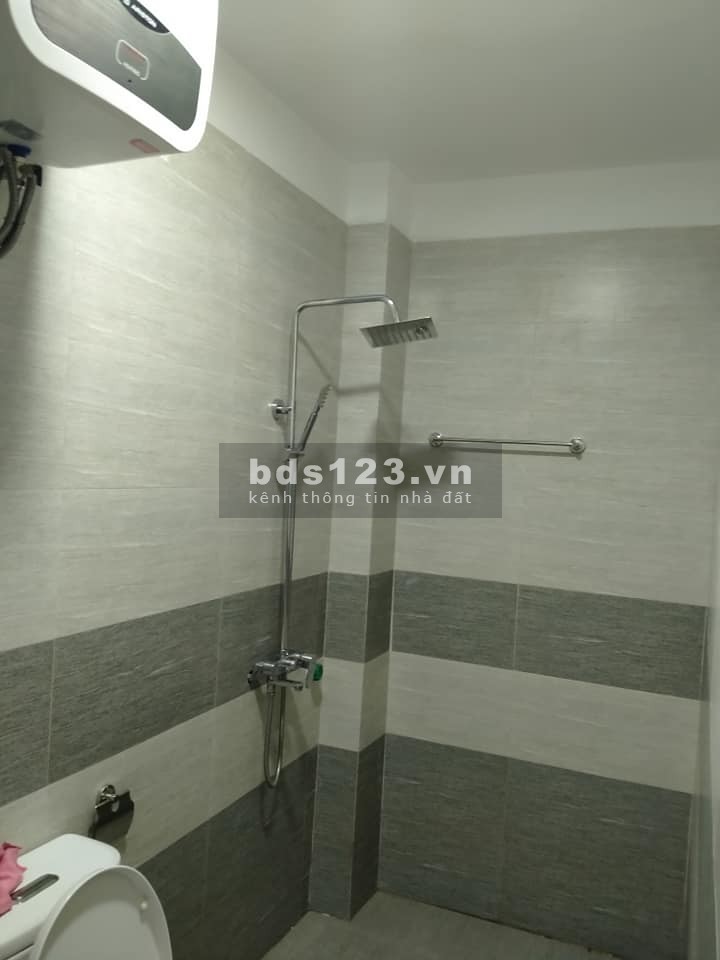 BÁN GẤP! BÁN NHÀ RIÊNG KIM GIANG THANH TRÌ GIÁ RẺ GẦN 37m2 NHỈNH 4 tỷ KIÊN CỐ GẦN Ô TÔ