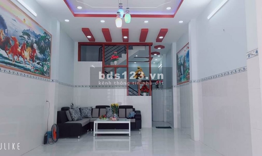 Bán nhà Bùi Thế Mỹ, 30m2, 4 tầng, q Tân Bình, 2 tỷ 55