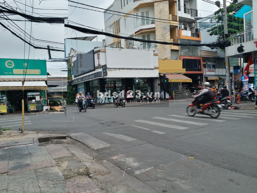 2 Mặt Tiền Đường Bình Long. DT: 8 x 30 - thoáng mát