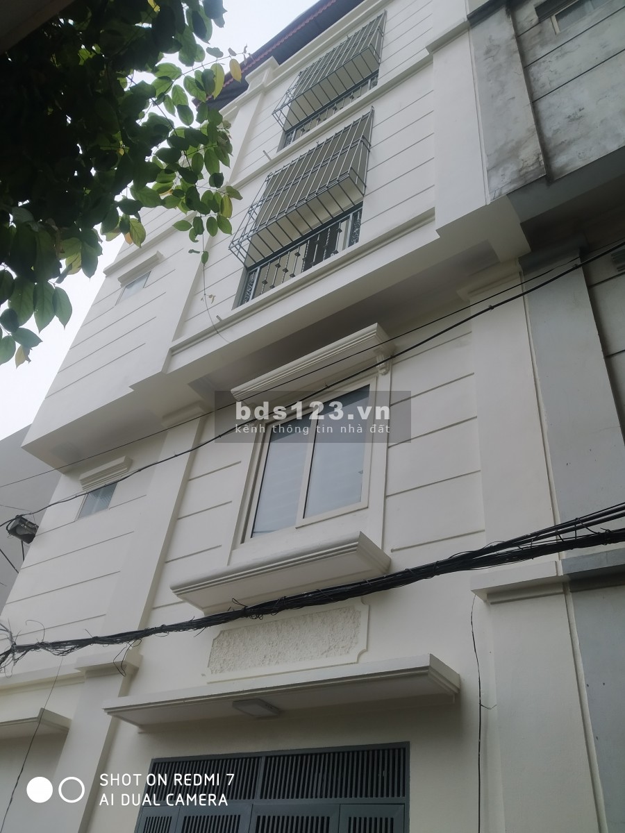 BÁN NHÀ VẠN PHÚC HÀ ĐÔNG 35 M X 5 TẦNG MẶT TIỀN 6 M GIÁ 3.75 TỶ ÔTÔ VÀO NHÀ
