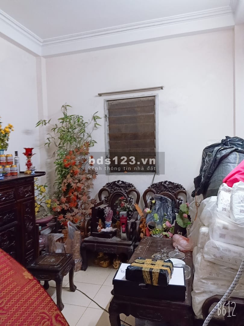 Bán nhà Minh Khai 33mx4T xây chắc chắn, giá 2.2 tỷ lh 0916010180