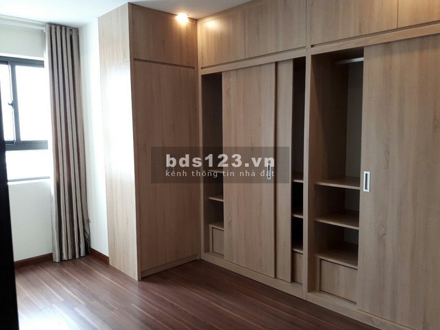 Vợ chồng tôi thuê căn hộ tại chung cư Lạc Hồng Westlake - Phú Thượng