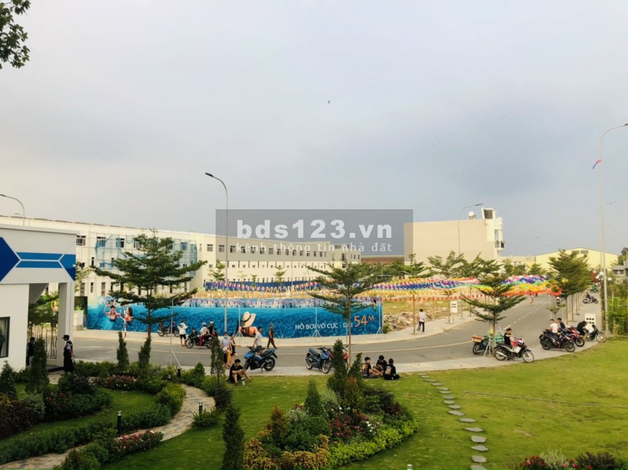 Khu đô thị đáng sống bậc nhất tại TTTP Dĩ An Thanh toán 700tr đến khi nhận nhà!! Sang tên sổ liền tay cho khách hàng !!