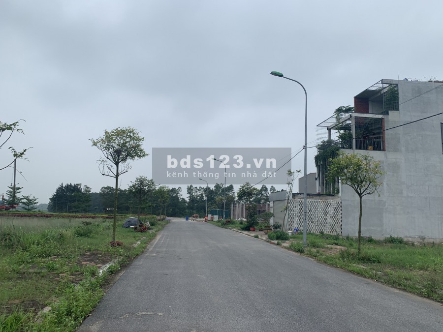 EM BÁN LÔ ĐẤT SỔ CÁ NHÂN HƯỚNG ĐÔNG NAM, BAO PHÍ SANG TÊN TRUNG TÂM KĐT MỚI XUÂN HOÀ