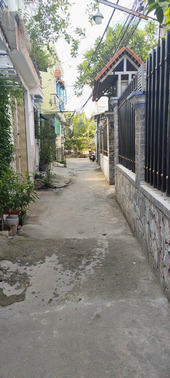 Nhà bán hẻm 2144 Huỳnh Tấn Phát,Nhà Bè 2 Phòng Ngủ giá 1,29 tỷ
