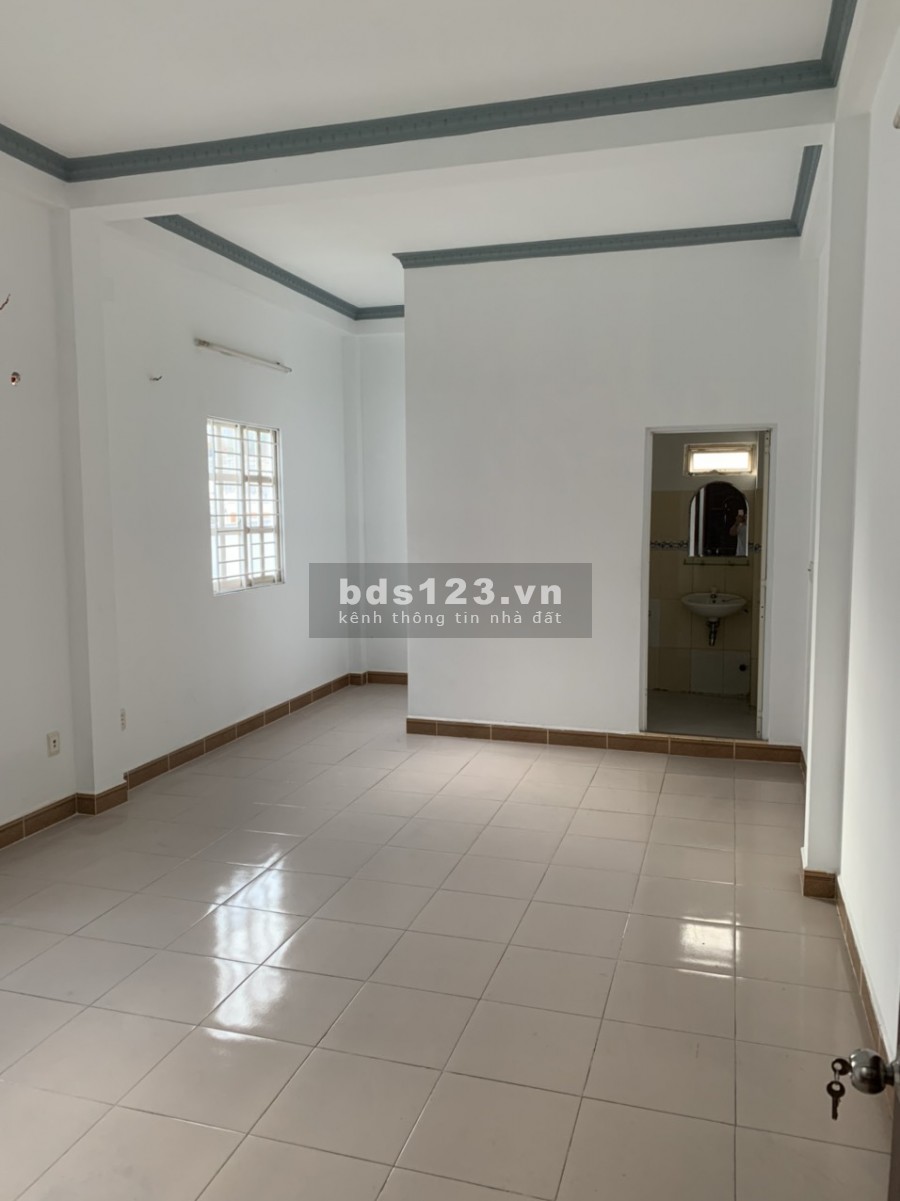 bán nhà đường Dương Bá Trạc DT 3.8x23 Giá 11tỷ