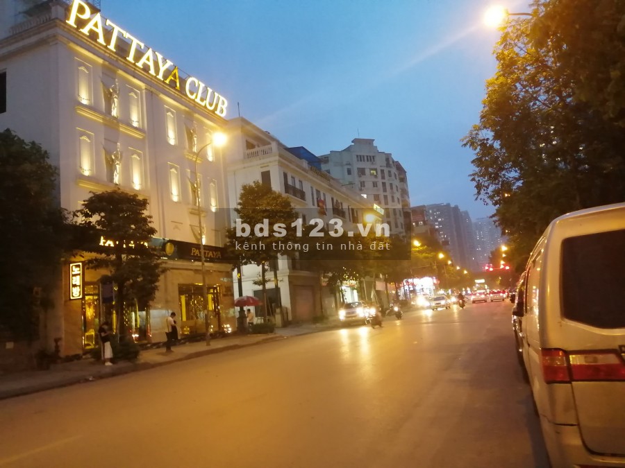 Bán shophouse mặt Nguyễn Tuân,Thanh Xuân, 90m2, 5 tầng , MT 6m, giá 33.5 tỷ.