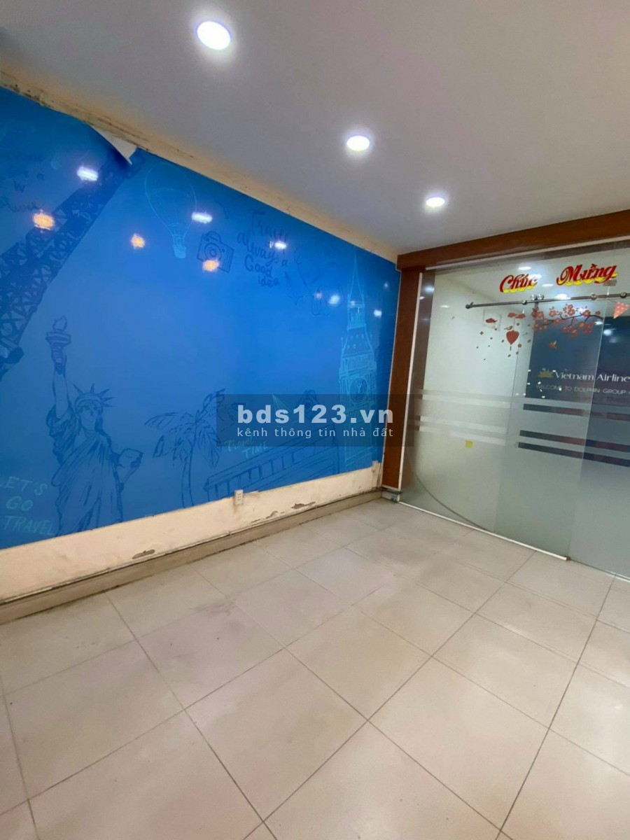 Cho thuê nhà nguyên căn mặt tiền đường Đinh Tiên Hoàng 4*18 5 tầng gía rẻ hơn thị trường 15%