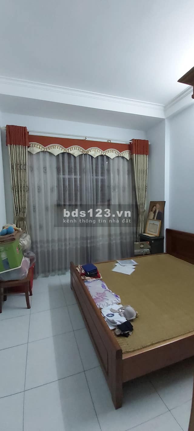 CẦN BÁN GẤP NHÀ TÔ HIẾN THÀNH HÀ ĐÔNG S42M2, MT3.8M CHỈ 3.65 TỶ.